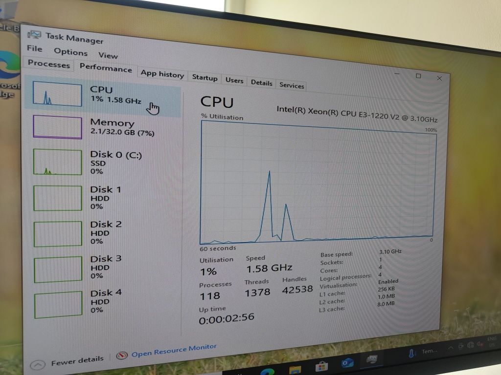 Server Fujitsu Primergy TX100 S3 Xeon 32GB RAM 480GB SSD 12TB HDD