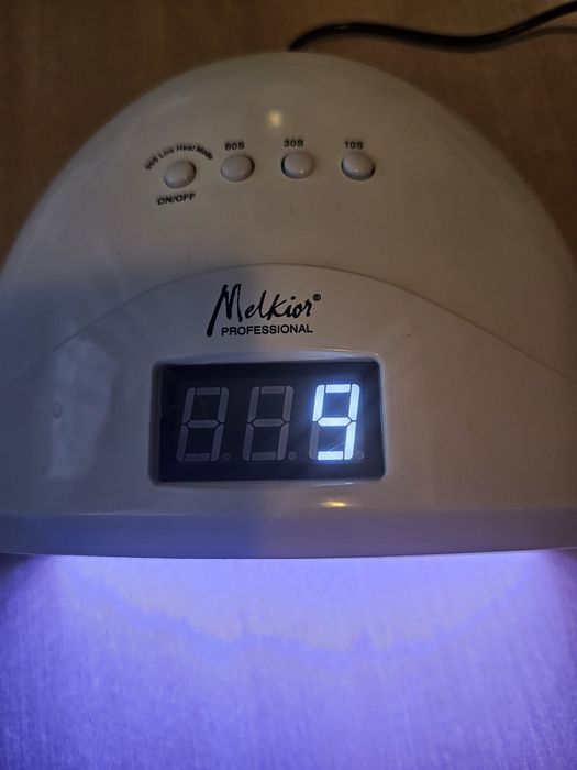 Lampa UV Melkior si 8 oje semipermanente