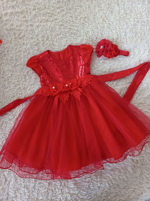 Платье на девочку