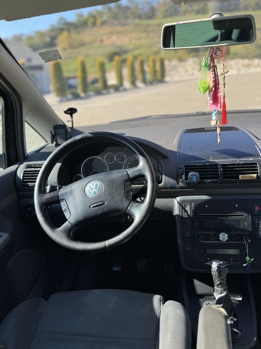 Vand sau schimb SHARAN