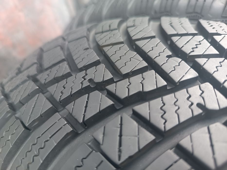 185/65/15 Hankook Дот 3623