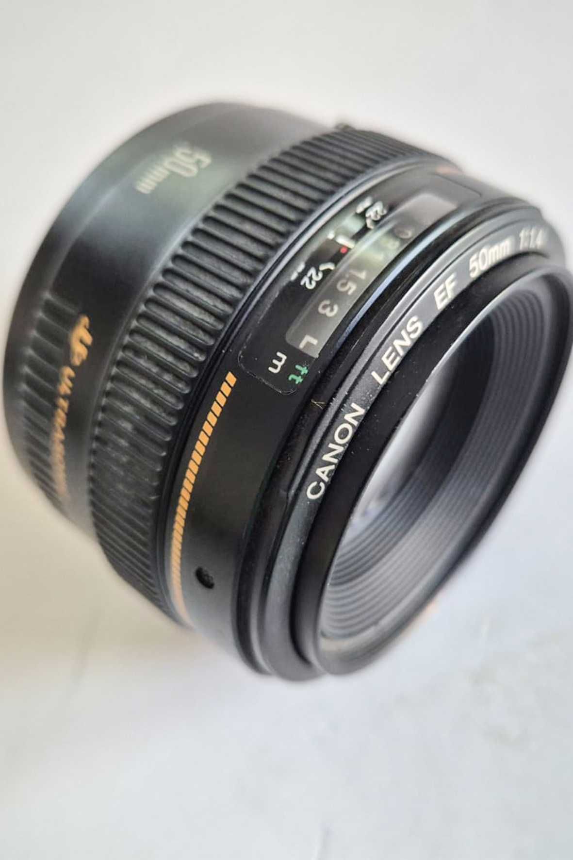De vanzare aparat Canon 5D Mark iii,obiective/blitz uri/triger