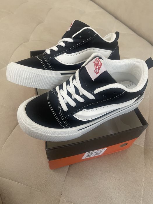 Обувь женская Vans