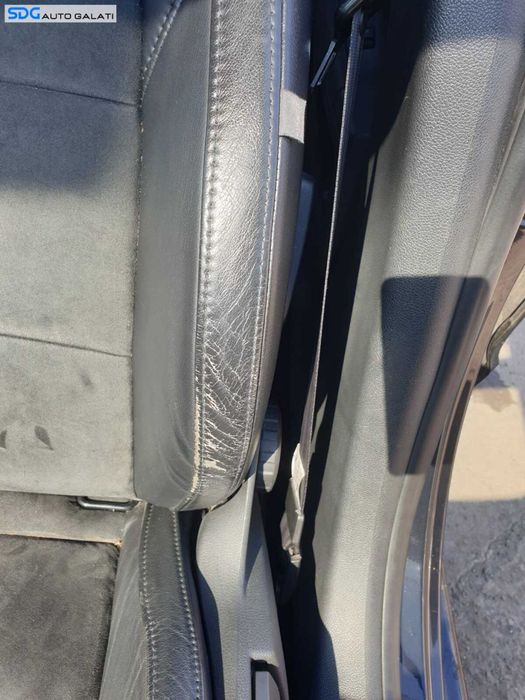 Interior Semi Piele Alcantara Fara Incalzire Scaun Scaune Fata si Bancheta cu Spatar Skoda Superb 2 Hatcback Berlina 2008 - 2013