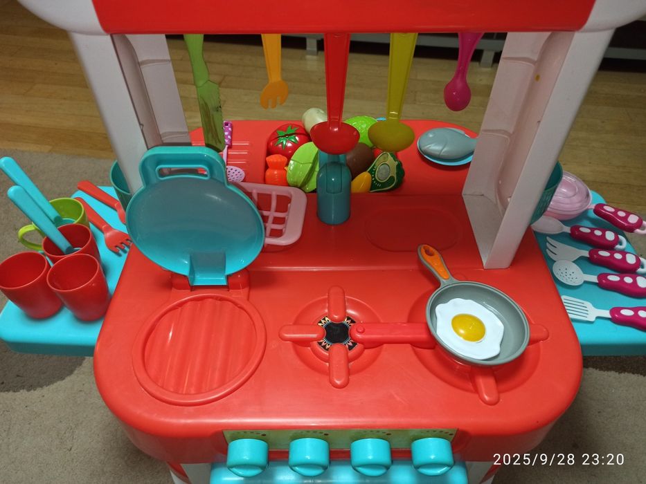 Bucatarie de jucarie MotherCare, bucatarie de copii, accesorii incluse