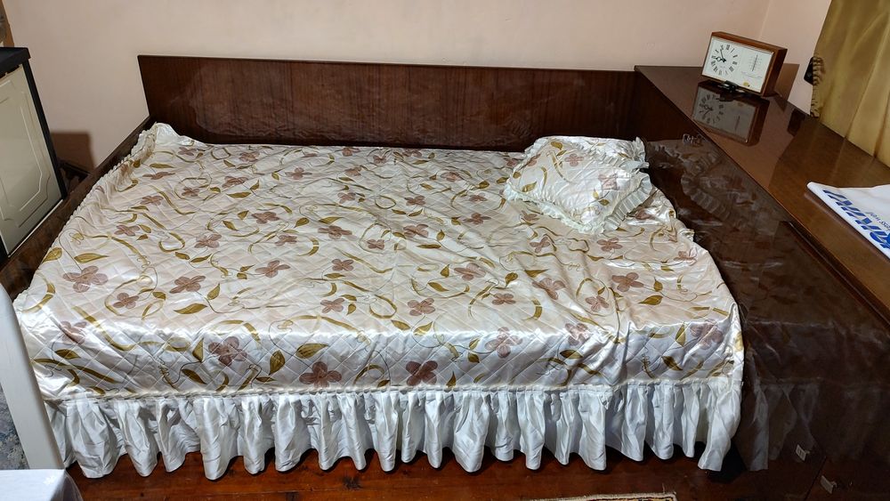 Спалня Приста с матрак и ракла