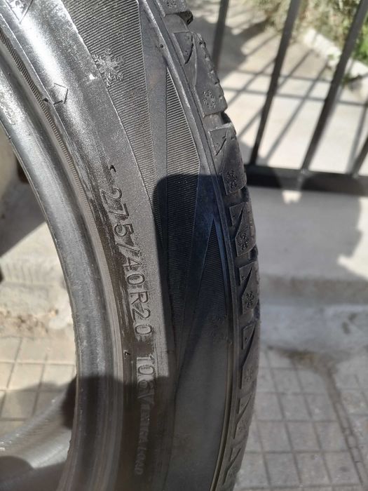 Гума зимна 275/40/20