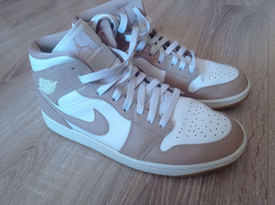 Маратонки Air Jordan 1 Mid Tan Gum