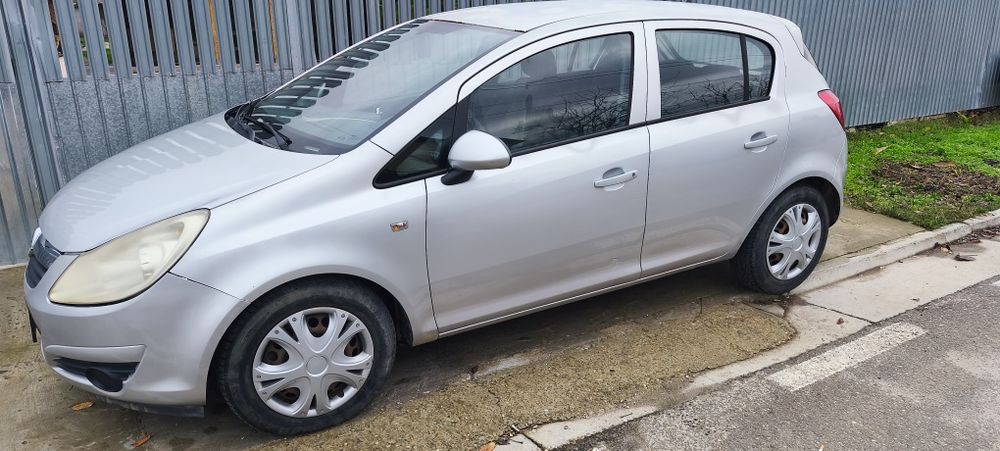 Opel CORSA D 2008