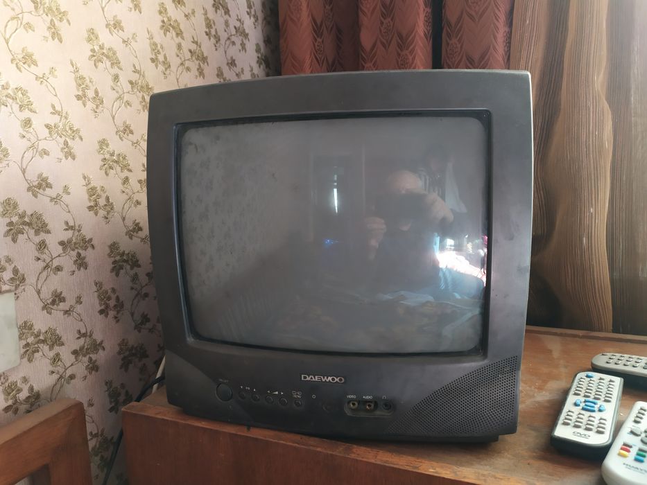 Продам телевизор.