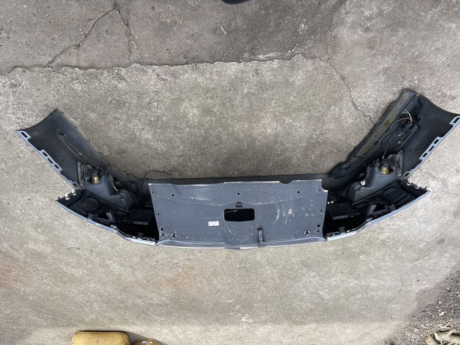 Bara fata Citroen C5, originala, stare foarte buna, 1000 lei