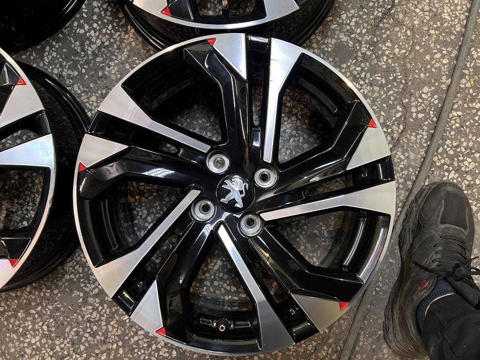 Джанти за пежо Peugeot 17” 4x108 6.5j ET32