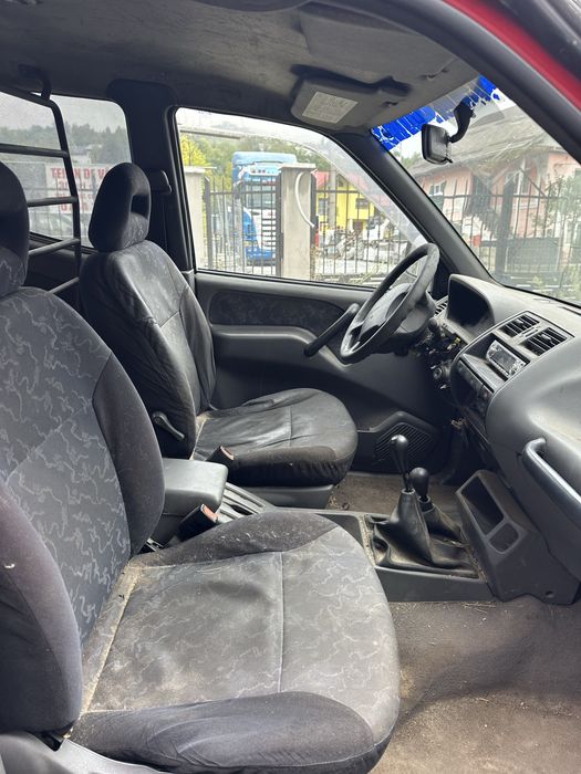 Nissan Terrano 2