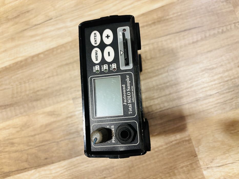 Juzisound total solo sampler 1