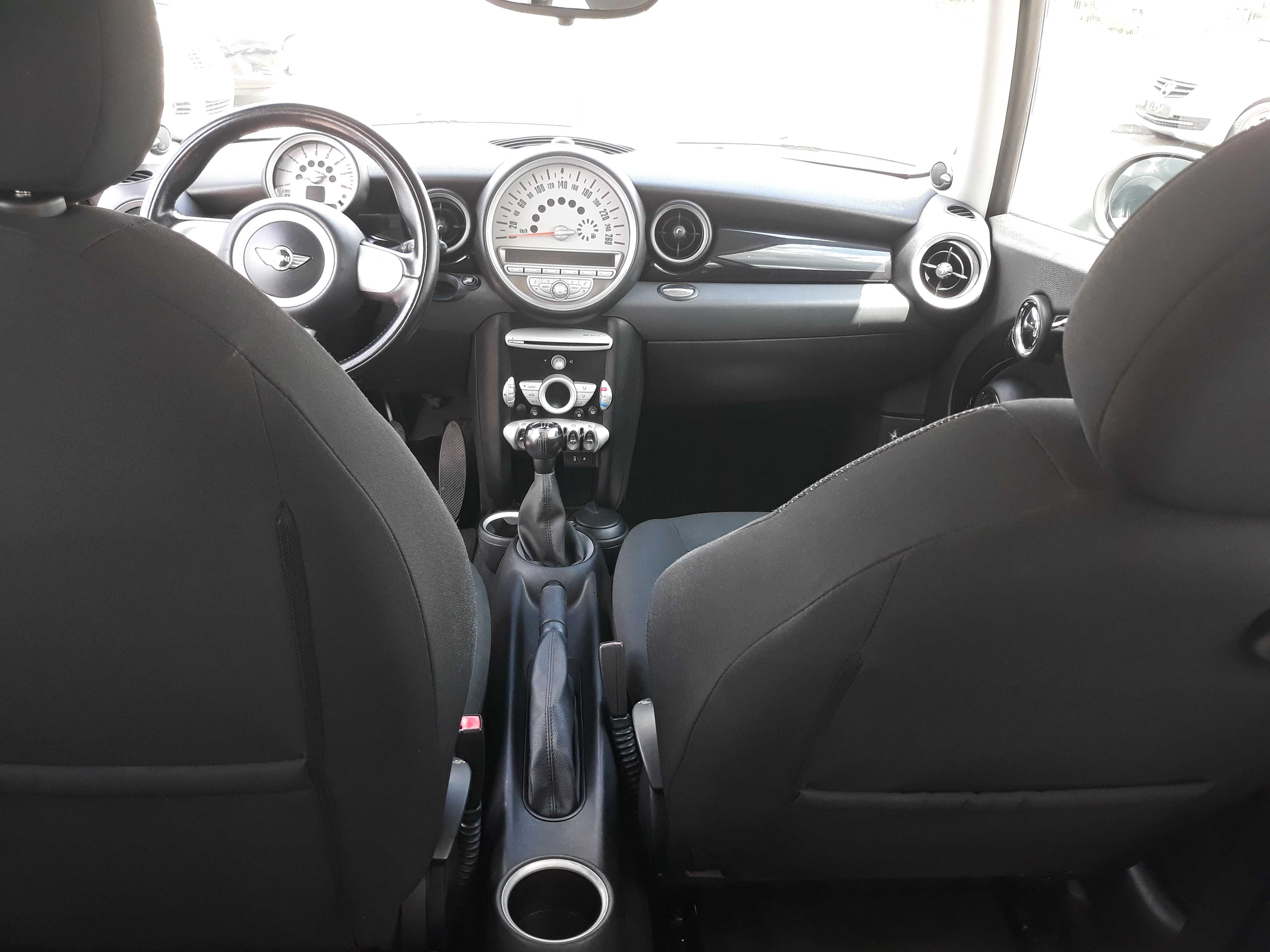 Mini one, an 2010,motor 1600 benzina, euro 5