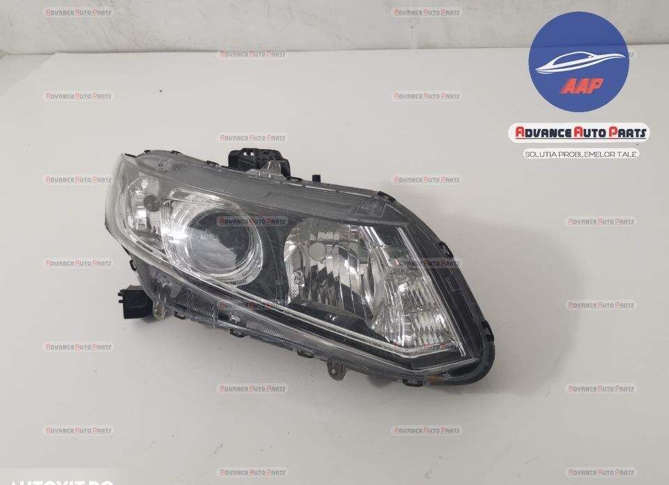 Десен фар с оригинален ксенон в добро състояние Хонда Цивик / Honda Ci