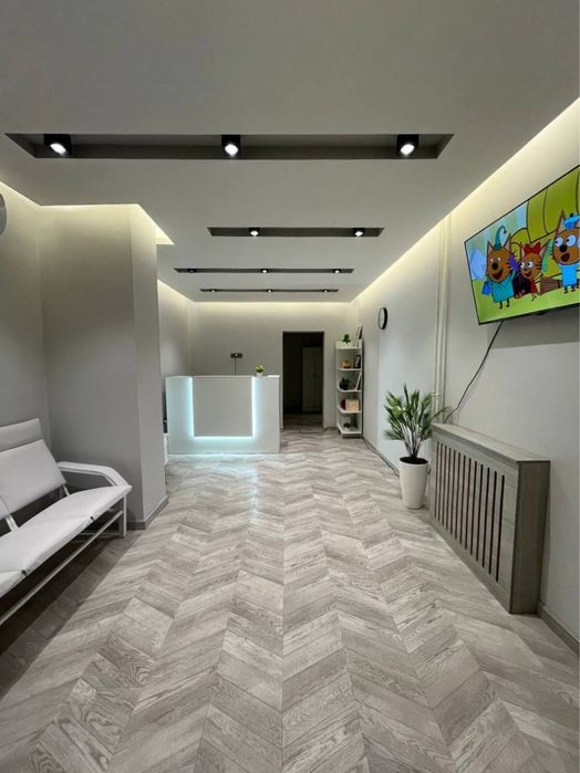 Здается офис 102 кв своя