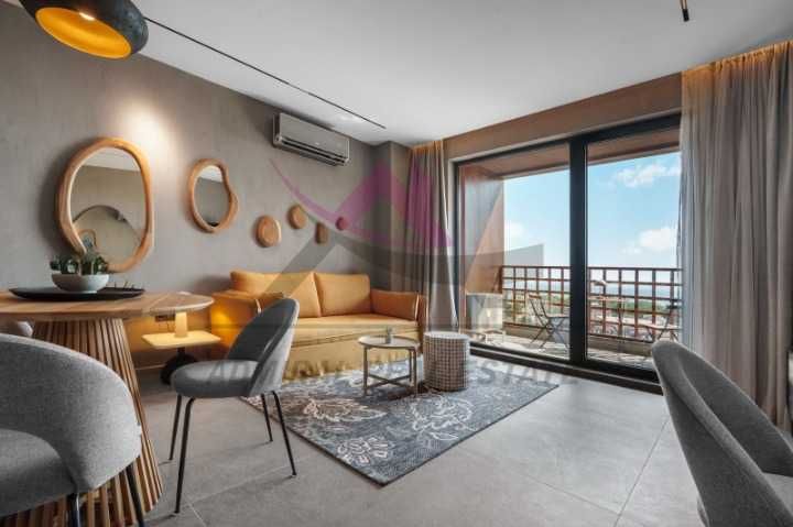 Дизайнерски! Студио+ Паркомясто- Св. Св. Константин и Елена