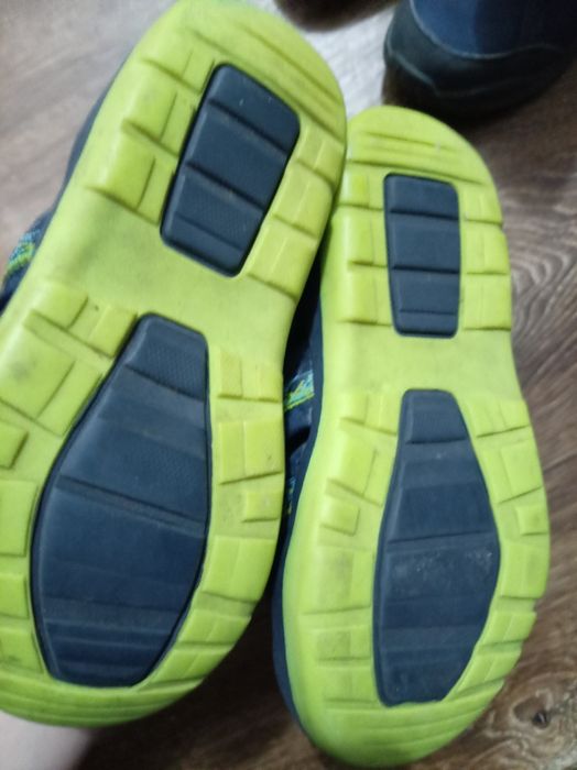 Ботуши, маратонки и сандали за момче