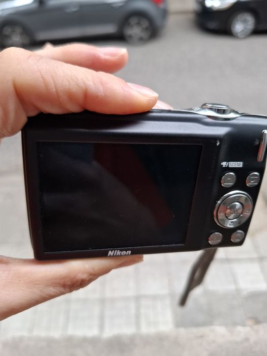 Компактен дигитален фотоапарат NIKON COOLPIX S3000