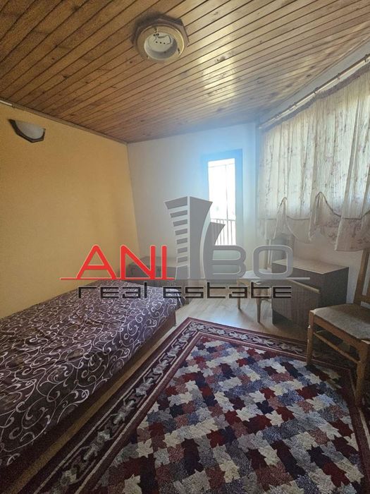 Четиристаен мезонет в Перник, кв. Иван Пашов, площ 95м2 цена 160000€