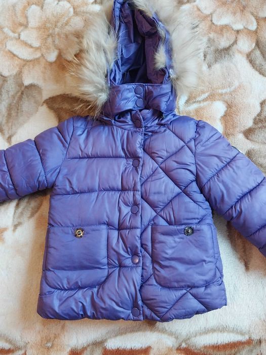 Продам зимнюю  детскую куртку