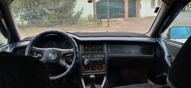 Продам ауи 80 б4 2.0 инжектор