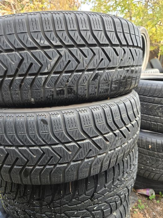 2бр. 195 55 17 Pirelli зимни.