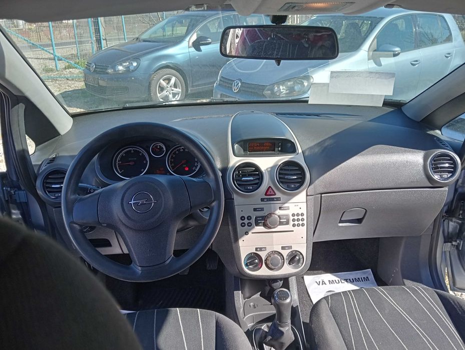 Vand  Opel Corsa D   CASH sau RATE