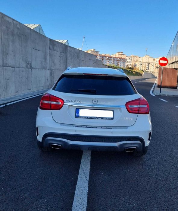 Mercedes GLA 250 PACHET AMG