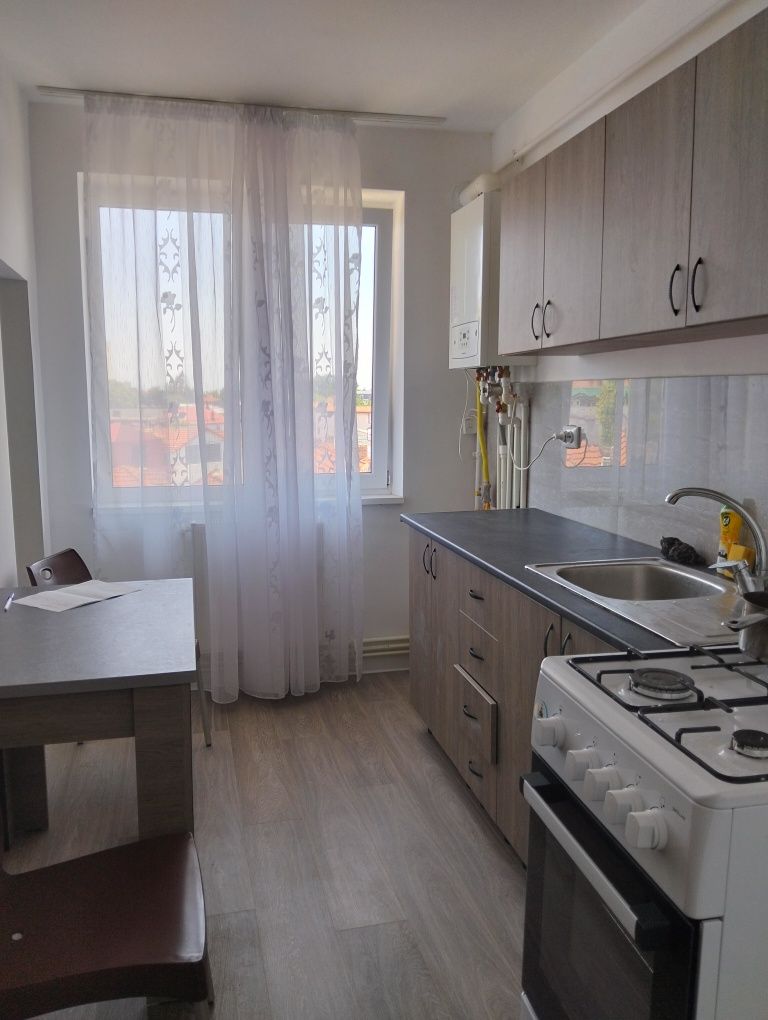 Închiriez apartament in regim hotelier Buzău 300- NEGOCIABIL