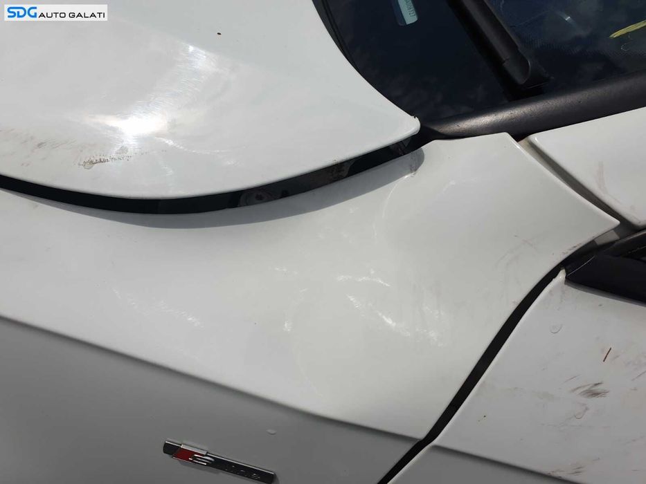 Aripa Stanga Fata cu Defect Audi A4 B8 B8.5 FL Facelift 2012 - 2016 Culoare LY9C [C5442]