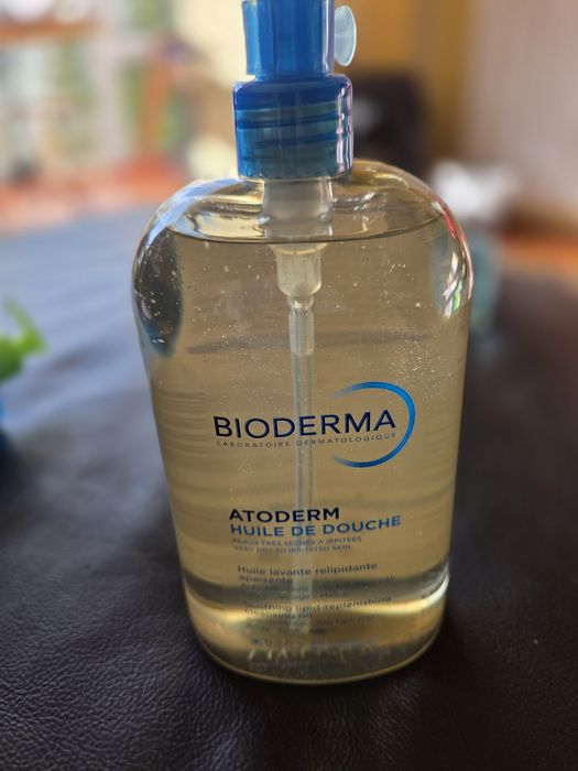 Ulei de dus Bioderma Atoderm pentru piele foarte uscata/sensibilă