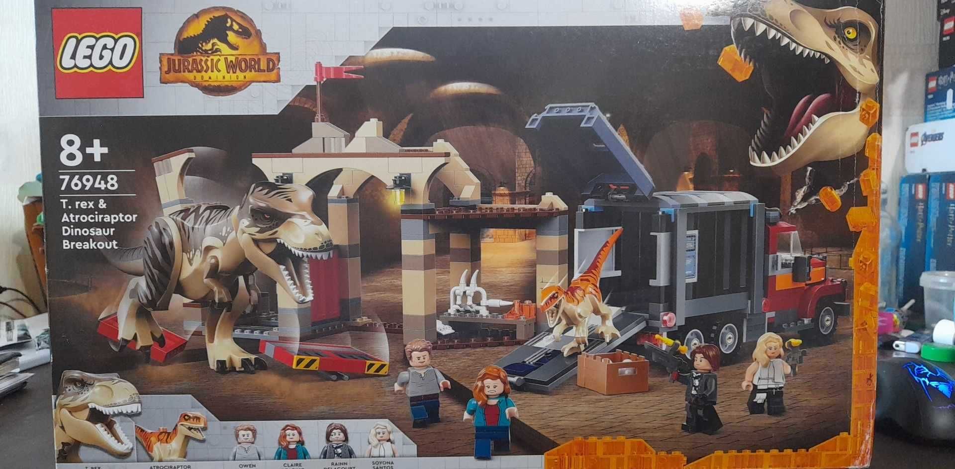 LEGO Jurassic Park 76947 и LEGO 76948