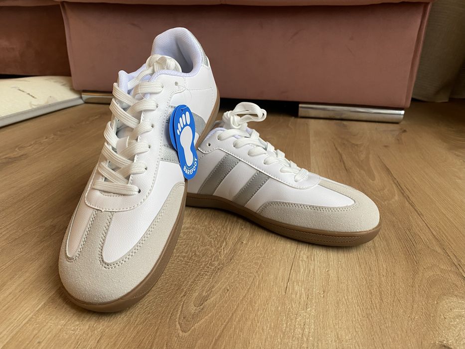 Barefoot маратонки бели