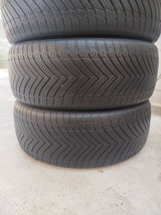 215 55 R17 Shina Imperial