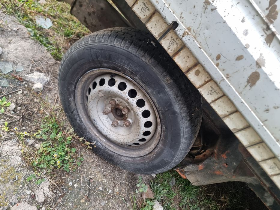 Vw t5 caravele t5 doka Dezmembrez an 2008. Lipsa motor si cutia de vi