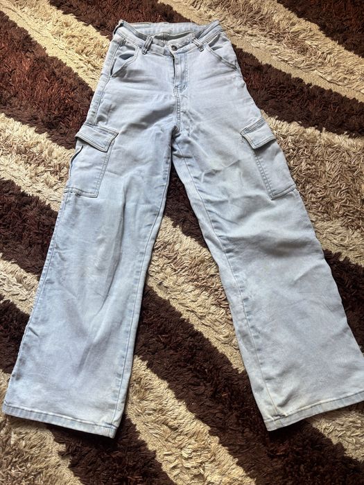 Одежда на девочку в отличном состоянии