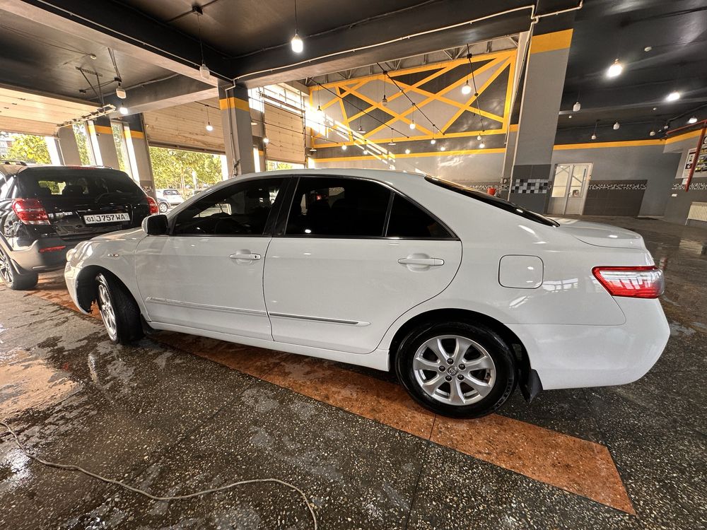 Продается Toyora Camry 2006 год