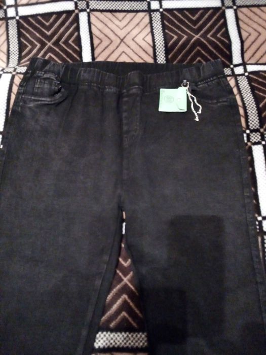 Женские джинсы утягивающие