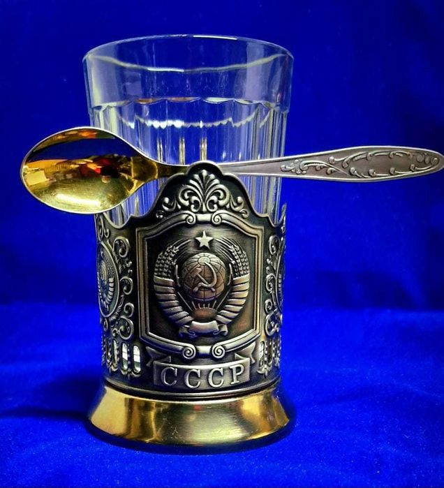 Подстаканник с гербом СССР стакан и ложечка мнц посеребренная
