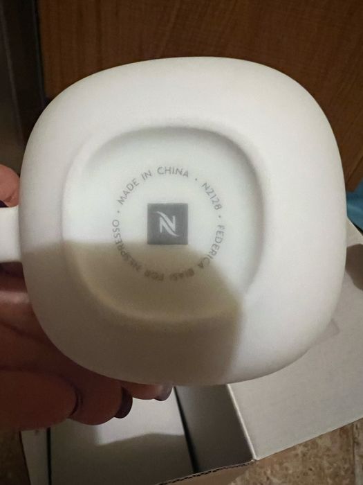 Nespresso Lume Collection set 2 cani nou