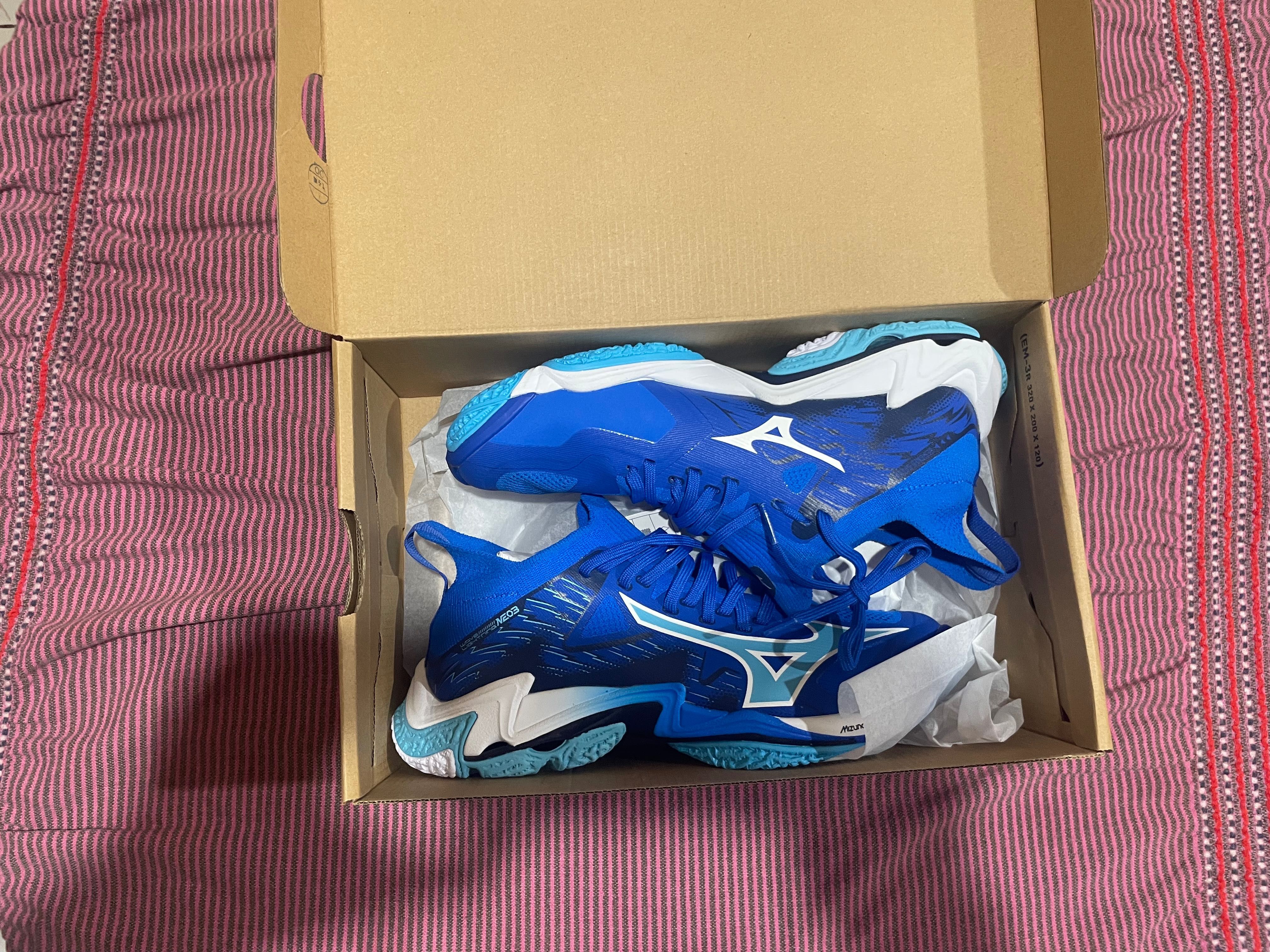 Чисто нови волейболни обувки Mizuno WAVE LIGHTNING NEO 3 – син цвят