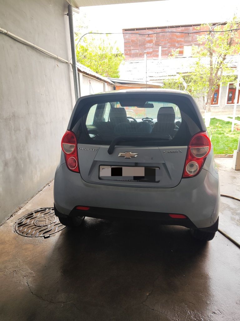 Spark 1.25 srochna sotiladi