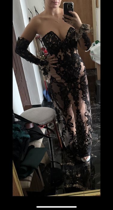 Rochie de seara  lucrata manual