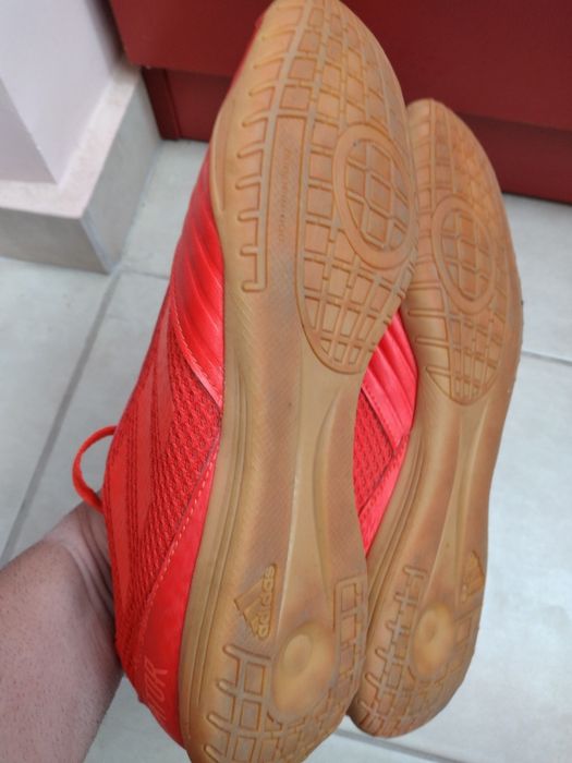 Маратонки Adidas Predator номер 43