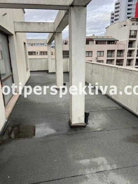 Продава се Тристаен апартамент в Пловдив, Център - 97 кв.м за 1372 €/кв.м - Снимка #6