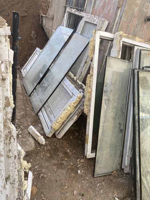 Окна пластиңовые с пакетом б/у