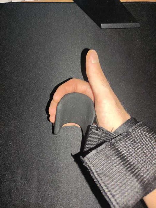 Chingi cu cârlig metalic sala (Power Lifting Hook)