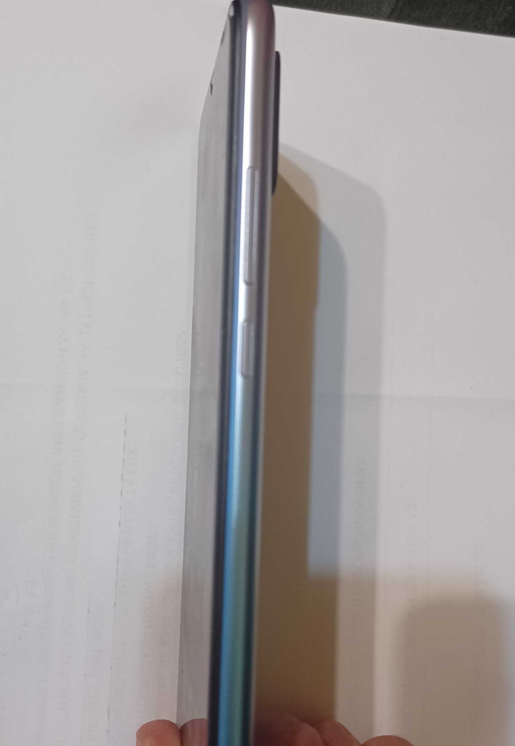 Продавам телефон Xiaomi Redmi 9A